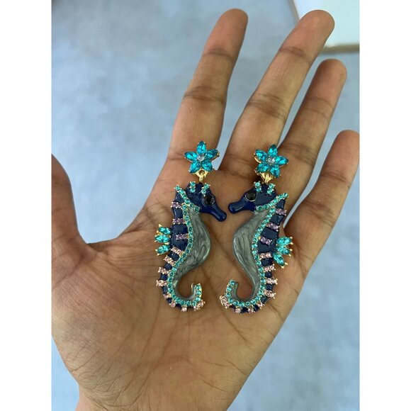 Sea horse earrings , blue earrings , dark blue earrings - Picture 2 of 8